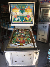 Load image into Gallery viewer, Pinball Cue Tease